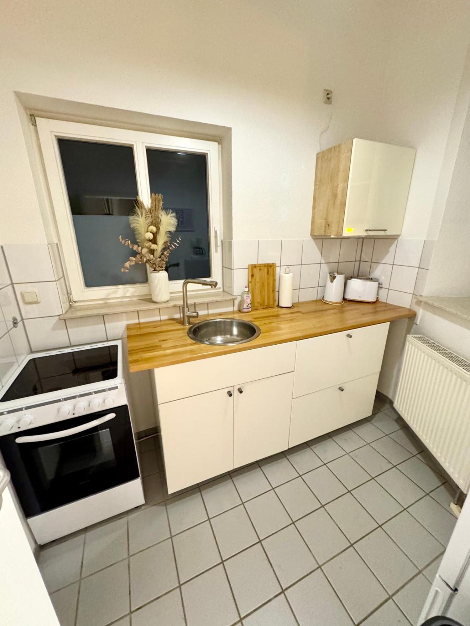 Ferienwohnung Schildblick Modernes Apartment Direkt In Der Altstadt Von Erfurt Nahe Der Kraemerbruecke - Beste Innenstadtlage ภายนอก รูปภาพ