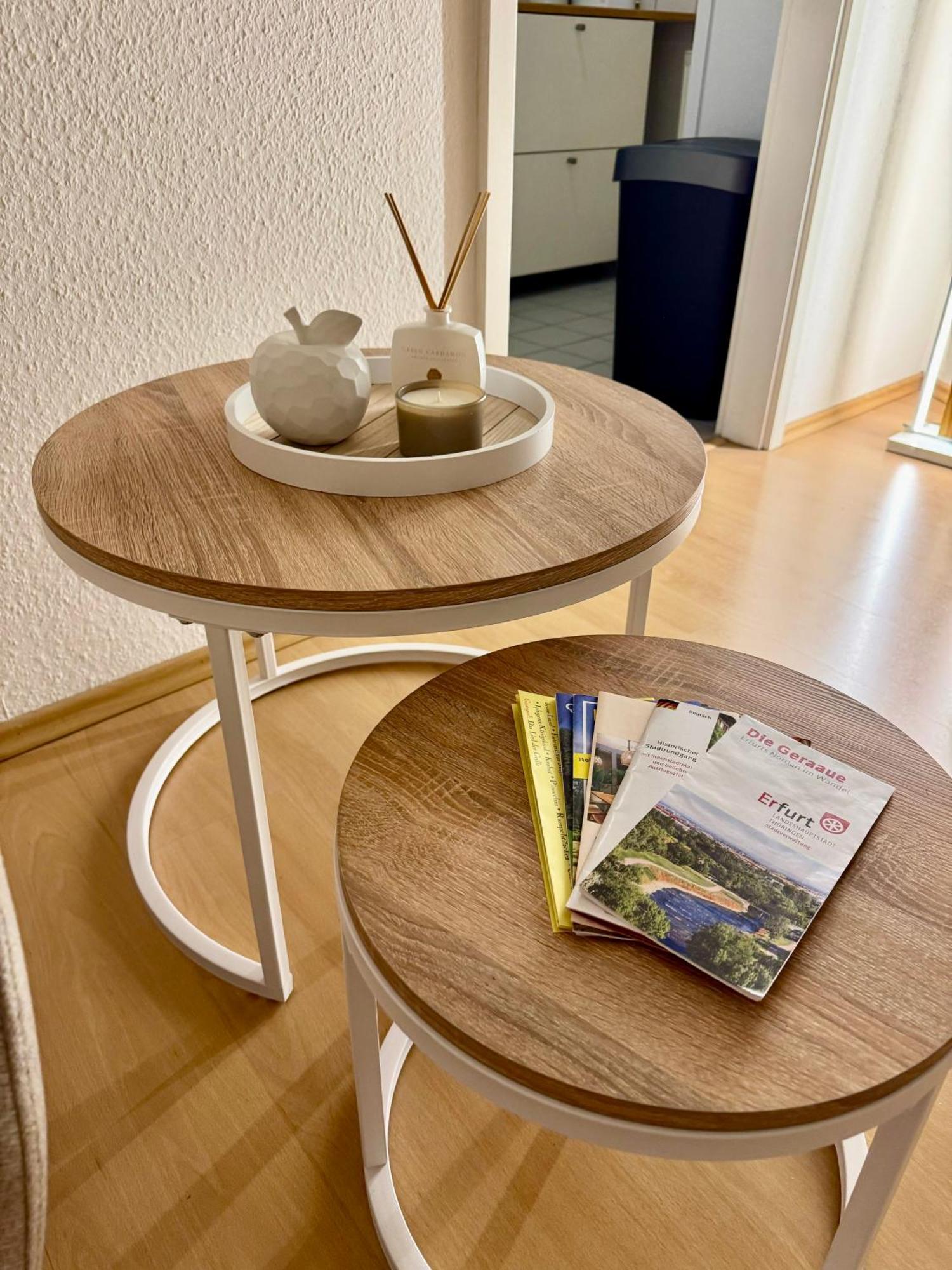 Ferienwohnung Schildblick Modernes Apartment Direkt In Der Altstadt Von Erfurt Nahe Der Kraemerbruecke - Beste Innenstadtlage ภายนอก รูปภาพ